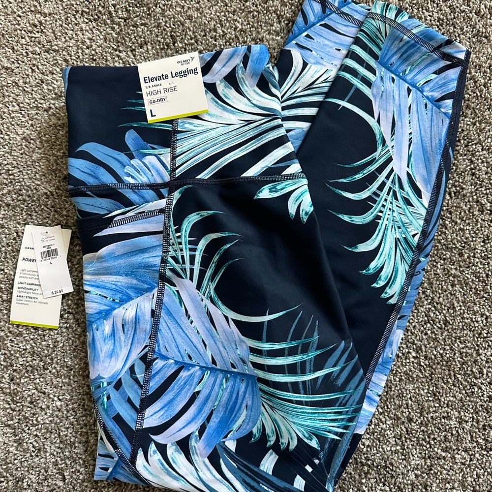 Old Navy Elevate Leggings